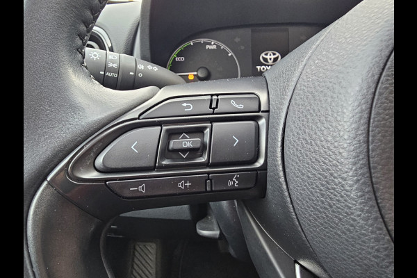 Toyota Yaris 1.5 Hybrid Active | Automaat | Navi | Keyless | Lane Assist | Adaptive Cruise | LMV | Camera |