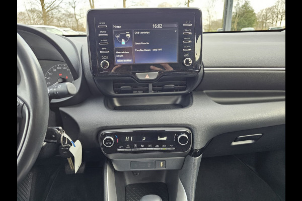 Toyota Yaris 1.5 Hybrid Active | Automaat | Navi | Keyless | Lane Assist | Adaptive Cruise | LMV | Camera |