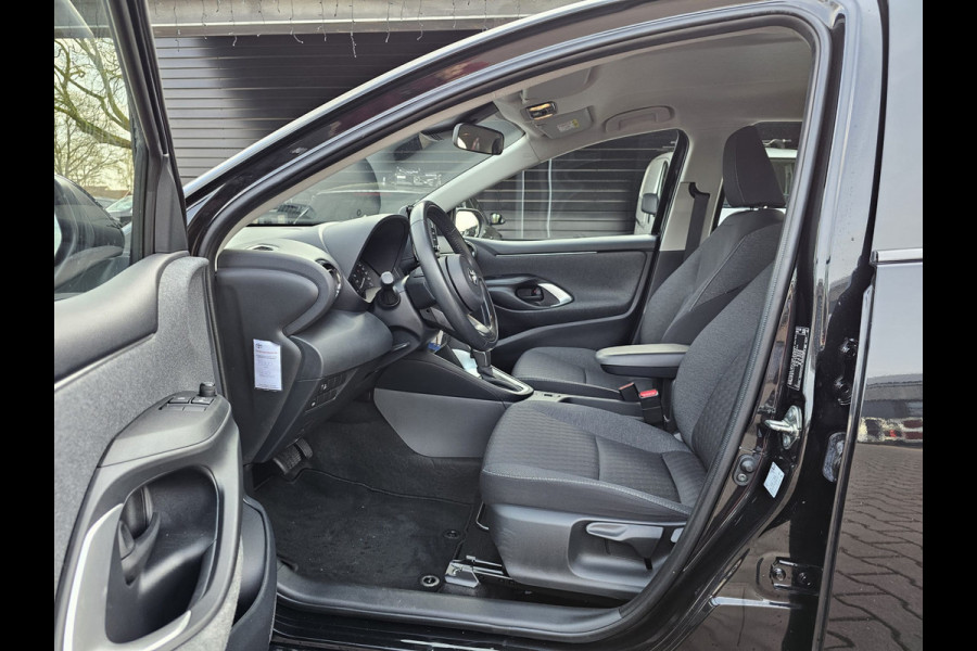 Toyota Yaris 1.5 Hybrid Active | Automaat | Navi | Keyless | Lane Assist | Adaptive Cruise | LMV | Camera |