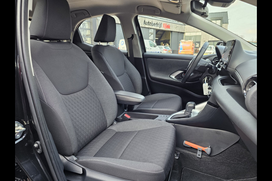 Toyota Yaris 1.5 Hybrid Active | Automaat | Navi | Keyless | Lane Assist | Adaptive Cruise | LMV | Camera |