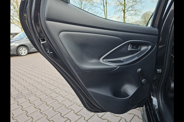 Toyota Yaris 1.5 Hybrid Active | Automaat | Navi | Keyless | Lane Assist | Adaptive Cruise | LMV | Camera |