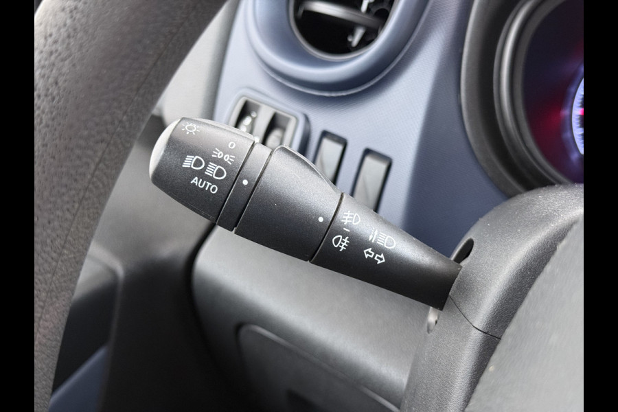 Opel Vivaro D126PK Dubbele Cabine 5-Persoons L2H1 Euro 6 Trekhaak Camera Navi Airco Cruise Control Pdc 1.6CDTI Betonplex Vloer Schuifdeur Achterdeuren Regen-Lichtsensor 1e Eigenaar Origineel Nederlandse Auto Dealeronderhouden 2.000kg trekvermogen