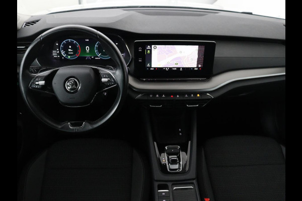 Škoda Octavia 1.5 e-TSI Business Edition | Trekhaak | Carplay | Navigatie | Full LED | Parkeerhulp | Cruise control | Digital Cockpit | Climate control | Getint glas