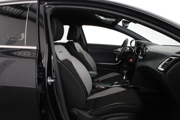 Kia ProCeed 1.0 T-GDI GT-Line > All season banden/Camera/Stuur en stoel verwarming...