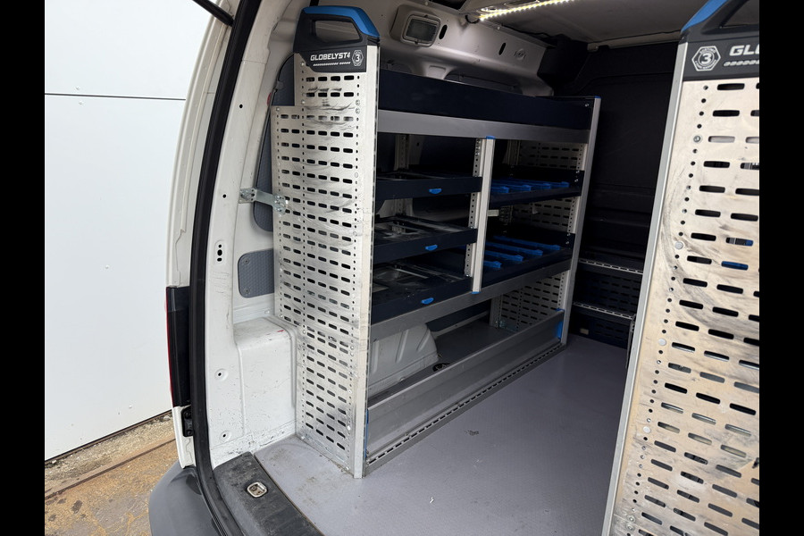 Volkswagen Caddy 2.0 TDI 150PK 4x4 Automaat AWD L1H1 Adaptieve Cruise Control Airco Stoelverwarming Parkeersensoren Achter