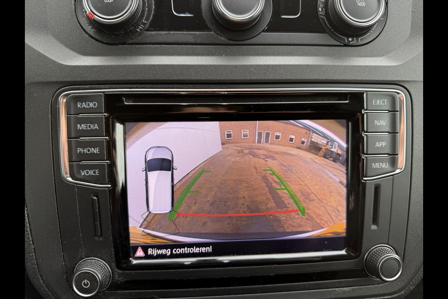 Volkswagen Caddy 2.0 TDI 150PK 4x4 Automaat AWD L1H1 Adaptieve Cruise Control Airco Stoelverwarming Parkeersensoren Achter