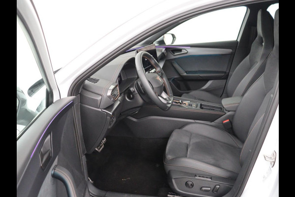 CUPRA Leon 1.5 e-Hybrid Business | Stoelverwarming | Adaptive cruise | Camera | Carplay | Memory | Half leder | Navigatie | Keyless | Sportstoelen | Full LED | Sfeerverlichting | PHEV | Plug In
