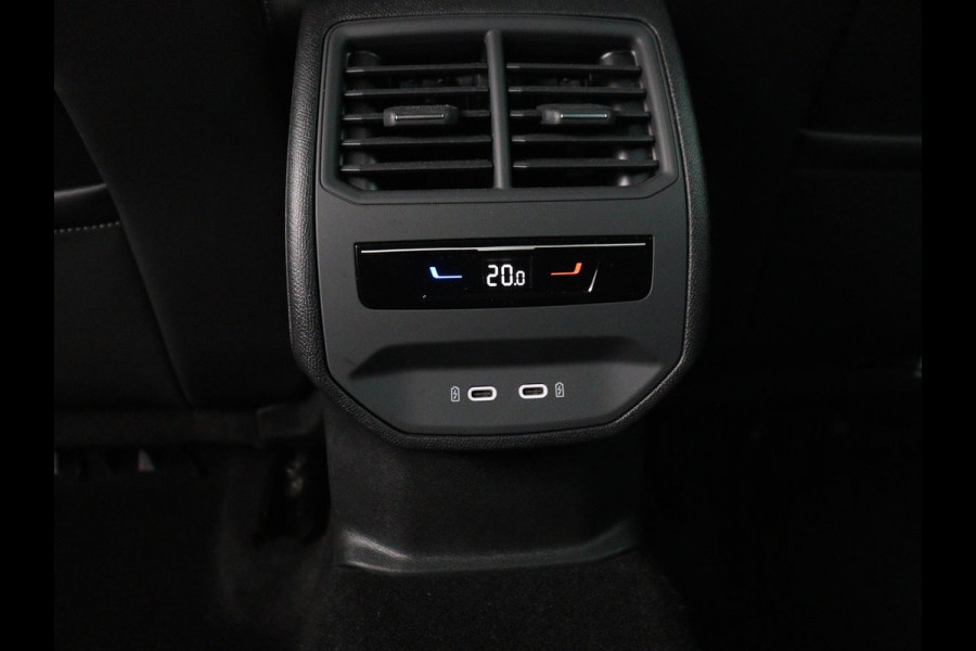 CUPRA Leon 1.5 e-Hybrid Business | Stoelverwarming | Adaptive cruise | Camera | Carplay | Memory | Half leder | Navigatie | Keyless | Sportstoelen | Full LED | Sfeerverlichting | PHEV | Plug In