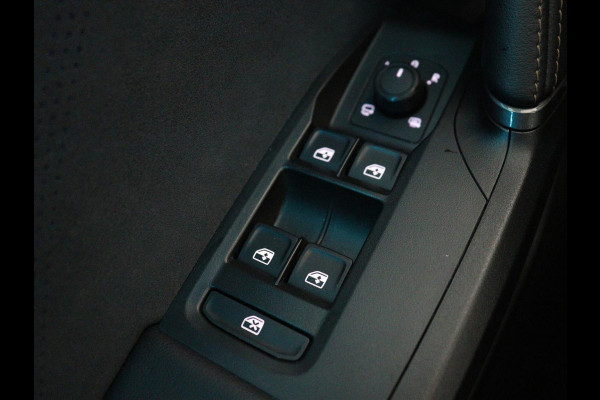 CUPRA Leon 1.5 e-Hybrid Business | Stoelverwarming | Adaptive cruise | Camera | Carplay | Memory | Half leder | Navigatie | Keyless | Sportstoelen | Full LED | Sfeerverlichting | PHEV | Plug In