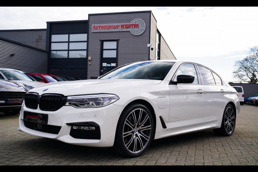 BMW 5 Serie 530e iPerformance High Executive | M-pakket | Massage | Stoelverwarming/verkoeling | Head up | Adaptieve cruise | NAP
