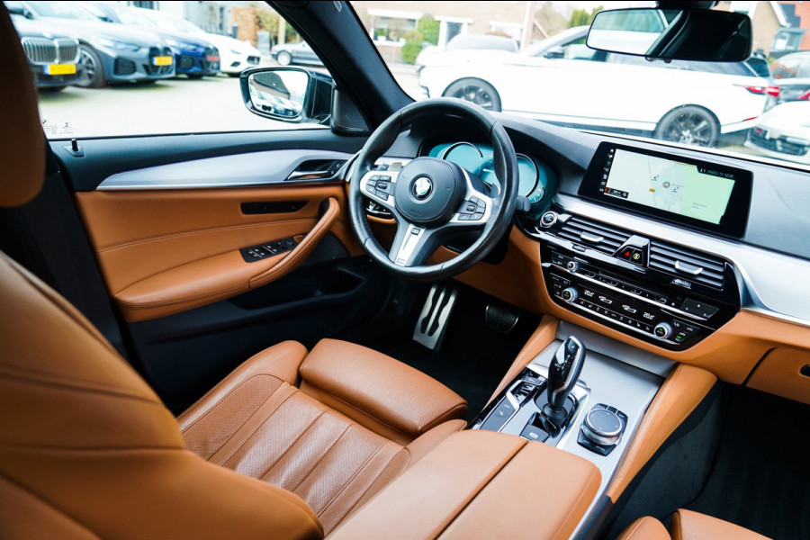 BMW 5 Serie 530e iPerformance High Executive | M-pakket | Massage | Stoelverwarming/verkoeling | Head up | Adaptieve cruise | NAP