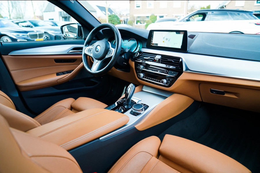 BMW 5 Serie 530e iPerformance High Executive | M-pakket | Massage | Stoelverwarming/verkoeling | Head up | Adaptieve cruise | NAP