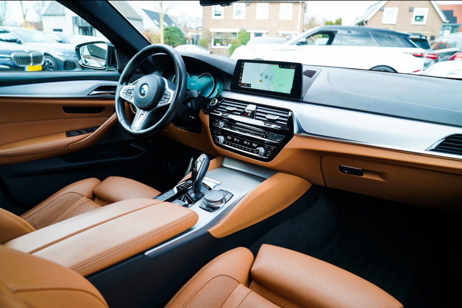 BMW 5 Serie 530e iPerformance High Executive | M-pakket | Massage | Stoelverwarming/verkoeling | Head up | Adaptieve cruise | NAP