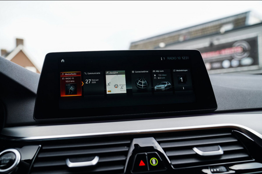 BMW 5 Serie 530e iPerformance High Executive | M-pakket | Massage | Stoelverwarming/verkoeling | Head up | Adaptieve cruise | NAP