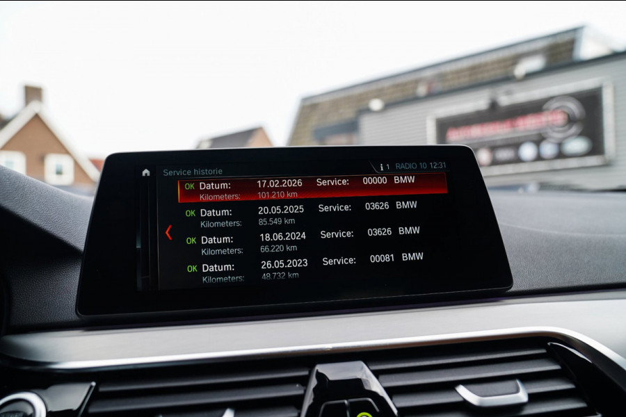BMW 5 Serie 530e iPerformance High Executive | M-pakket | Massage | Stoelverwarming/verkoeling | Head up | Adaptieve cruise | NAP