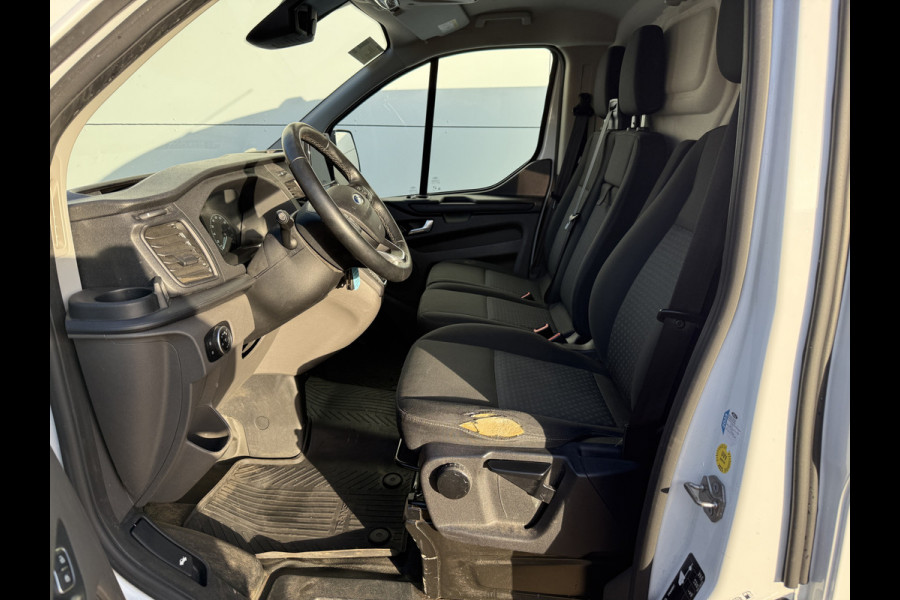 Ford Transit Custom 340 1.0 PHEV 120PK Plug-in Automaat L1H1 Airco Cruise Control Navigatie Parkeersensoren voor achter Stoelverwarming