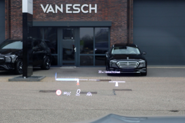 Mercedes-Benz GLS AMG 63 4MATIC+ Premium+ | Facelift | 612 PK | 7pers | Airmatic | Trekhaak | Comfortpakket Plus Achter | Burmester High End | Vlakkenverwarming | AMG Drivers Package | Distronic | Entertainment Achter | Massage |