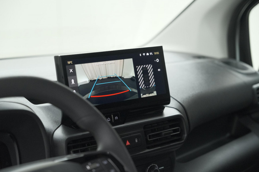 Citroën E-Berlingo 136 L1 50 kWh | Camera | Laadruimte-pakket | Dodehoekdetectie | Navigatie | 3 Zitplaatsen