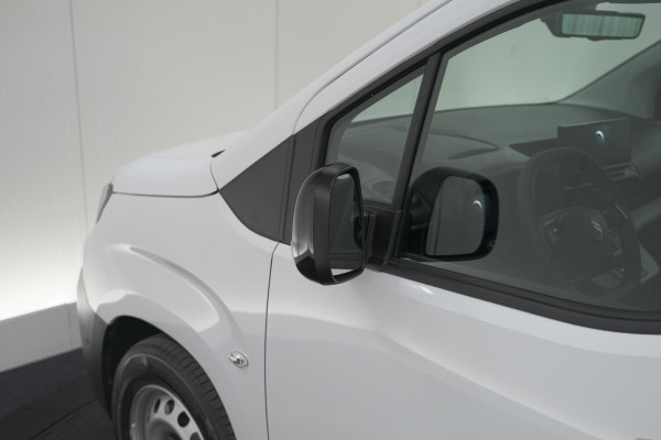 Citroën E-Berlingo 136 L1 50 kWh | Camera | Laadruimte-pakket | Dodehoekdetectie | Navigatie | 3 Zitplaatsen