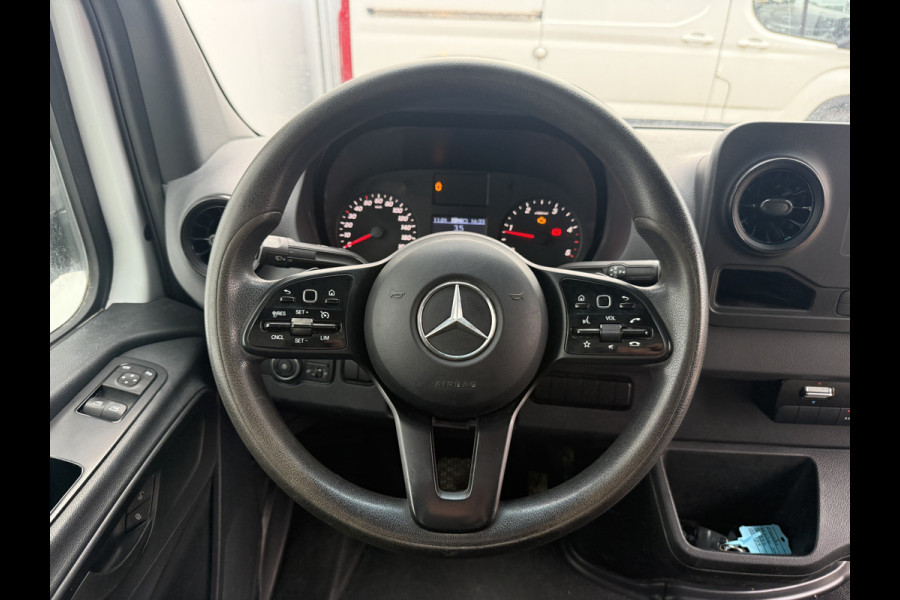 Mercedes-Benz Sprinter 514 2.2 CDI Automaat Kipper Dubbellucht 3.5t Trekhaak Benne Tipper Climate Control Cruise Control Carplay