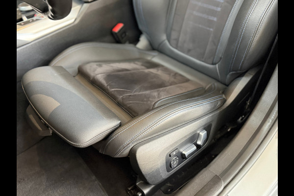 BMW 3 Serie Touring 320e LCI M-Sport | Widescreen | Pano | Trekhaak | Comfort-pakket | Travel-pakket | Parkeerassist-pakket |