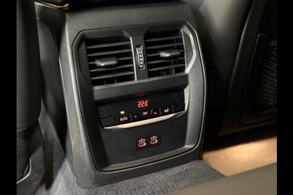 BMW 3 Serie Touring 320e LCI M-Sport | Widescreen | Pano | Trekhaak | Comfort-pakket | Travel-pakket | Parkeerassist-pakket |