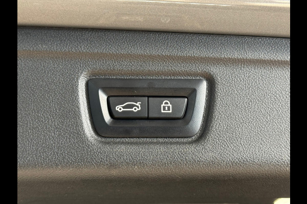 BMW 3 Serie Touring 320e LCI M-Sport | Widescreen | Pano | Trekhaak | Comfort-pakket | Travel-pakket | Parkeerassist-pakket |