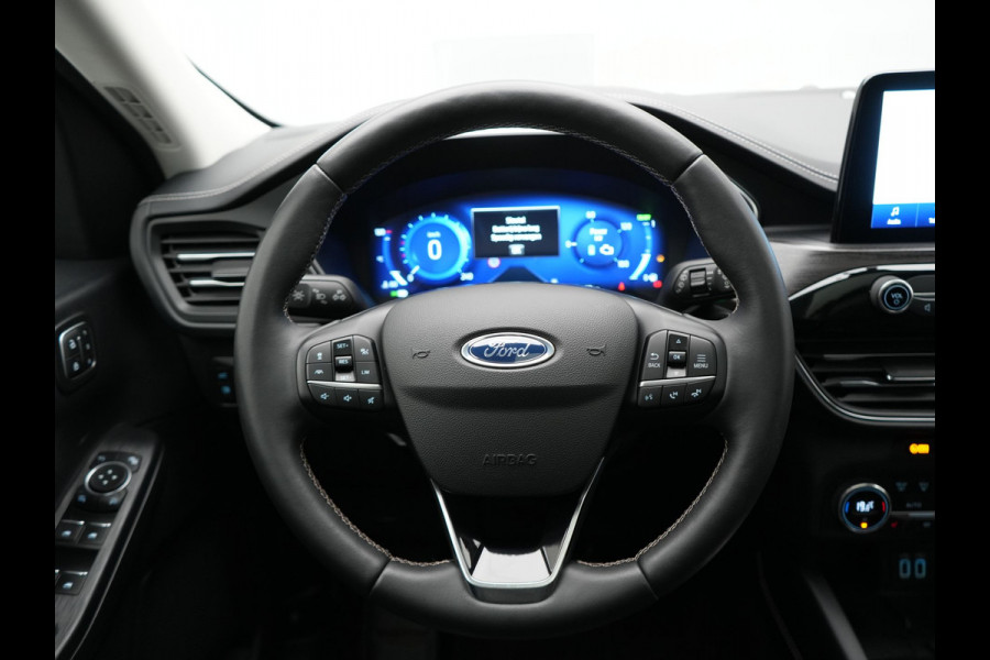 Ford Kuga 2.5 Vignale Plug In Hybrid 225pk Dealer O.H. PHEV | Trekhaak Afn. | Panodak | Head Up | 360 Camera | Bang & Olufsen | Lederen Sportstoelen Memory & Verwarmd | Keyless | Stuur Verwarmd | Blis | Virtual | Navigatie | DAB |