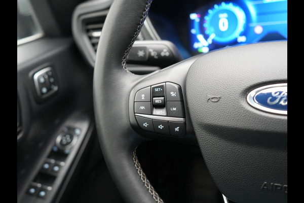 Ford Kuga 2.5 Vignale Plug In Hybrid 225pk Dealer O.H. PHEV | Trekhaak Afn. | Panodak | Head Up | 360 Camera | Bang & Olufsen | Lederen Sportstoelen Memory & Verwarmd | Keyless | Stuur Verwarmd | Blis | Virtual | Navigatie | DAB |