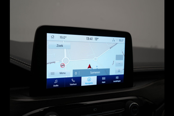 Ford Kuga 2.5 Vignale Plug In Hybrid 225pk Dealer O.H. PHEV | Trekhaak Afn. | Panodak | Head Up | 360 Camera | Bang & Olufsen | Lederen Sportstoelen Memory & Verwarmd | Keyless | Stuur Verwarmd | Blis | Virtual | Navigatie | DAB |