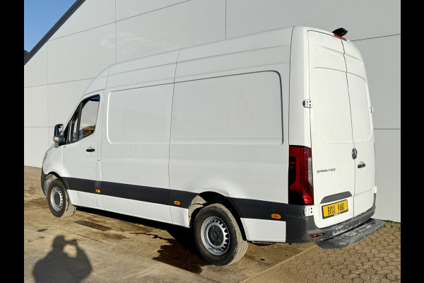 Mercedes-Benz Sprinter 314 2.2 CDI L2H2 LED Climate Control Cruise Control Camera Carplay