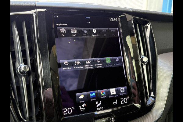 Volvo XC60 2.0 T6 Plug-in hybrid AWD R-Design | Wegklapbare Trekhaak | Elektrisch schuif-/kanteldak | ACC | Leder | Stoel- Verwarming & Ventilatie | Memory Seats | 360 Camera