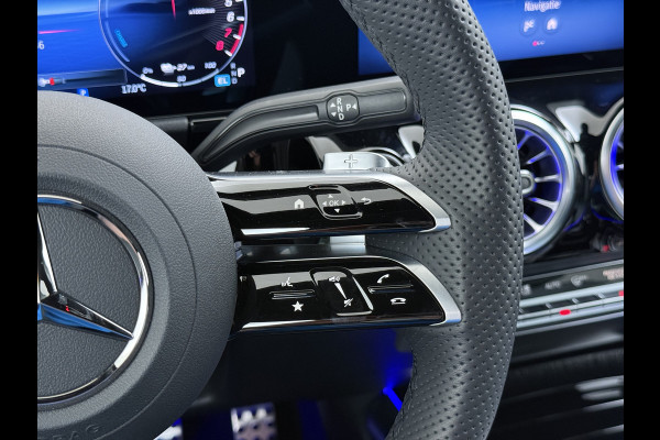 Mercedes-Benz GLA 250 e AMG Line | Distronic Night