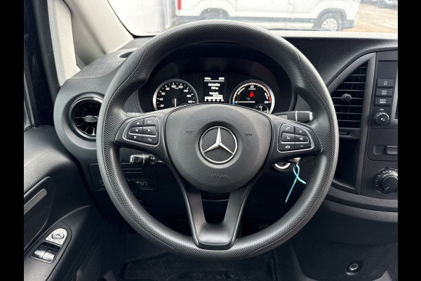 Mercedes-Benz eVito 112 66kWh L2H1 280km WLTP 96% (SOH) Snelladen Climate Control Cruise Control Carplay Camera Stoelverwarming