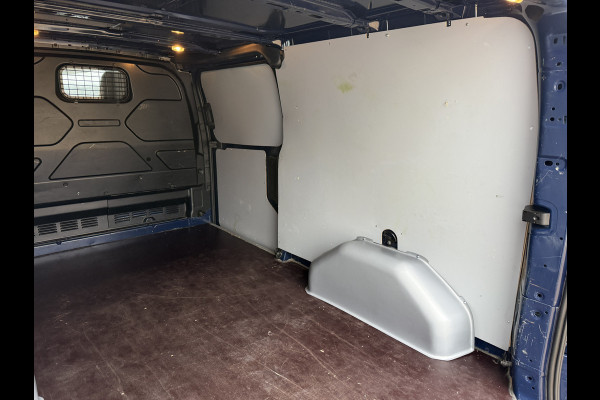 Ford Transit Custom 300 2.0 TDCI 130PK Automaat L2H1 LED Cruise Control Airco Stoelverwarming Parkeersensoren voor achter