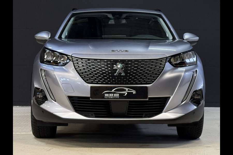 Peugeot e-2008 EV Allure 50 kWh | SOH 99% | Draadloze lader | Stoelverwarming | Dealeronderhouden