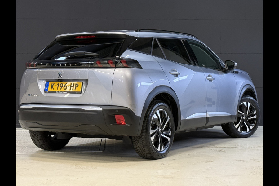 Peugeot e-2008 EV Allure 50 kWh | SOH 99% | Draadloze lader | Stoelverwarming | Dealeronderhouden