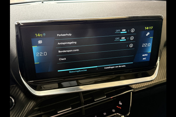 Peugeot e-2008 EV Allure 50 kWh | SOH 99% | Draadloze lader | Stoelverwarming | Dealeronderhouden