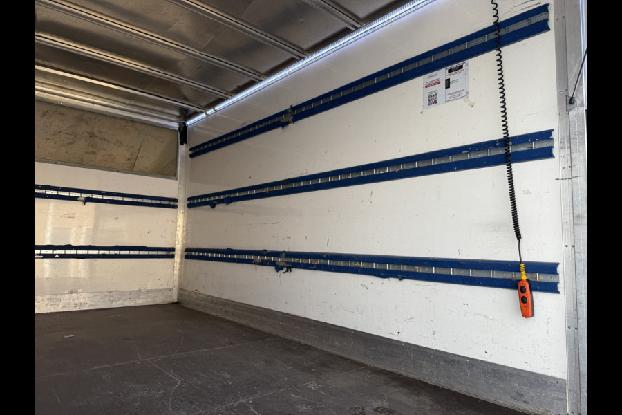 Mercedes-Benz Sprinter 514 2.2 CDI Automaat Laadklep Climate Control Cruise Control Apple Carplay Koffer Bakwagen Meubelbak