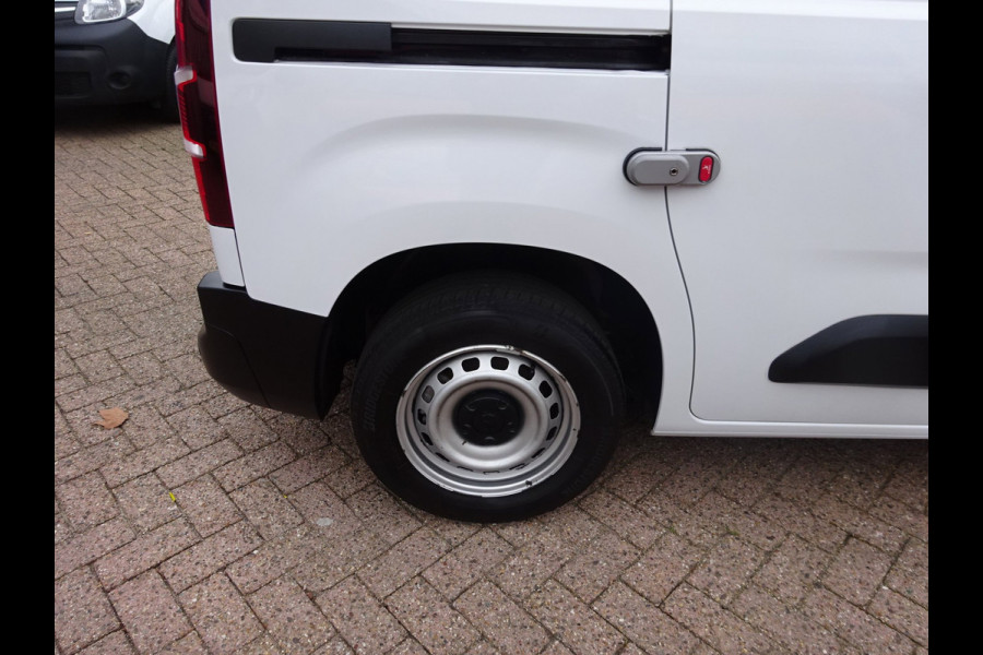 Opel Combo 1.5D L1H1 AIRCO SCHUIFDEUR APPLE CARPLAY PDC