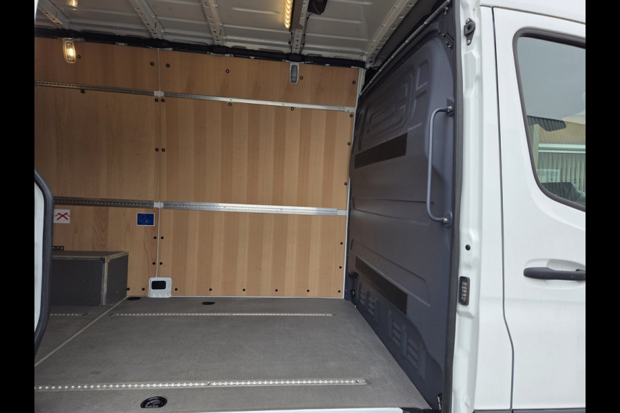 Mercedes-Benz Sprinter 317 CDI L2H2 RWD MBux Camera PDC Navi Airco Cruisecontrol - ZONDER KRASSEN OF DEUKEN -