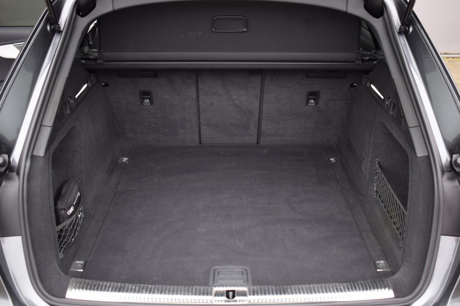 Audi A4 Avant 35 TFSI S edition Competition | 2x S-Line | Matrix | Apple CarPlay | Half Leer