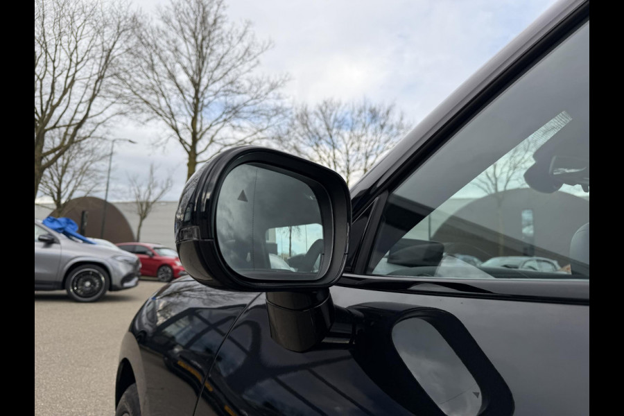 MINI Cooper E Essential XS 40.7 kWh NIEUWE AUTO | HEAD-UP DISPLAY | CAMERA | STOELVERWARMING  | ORIGINEEL NL AUTO | FABRIEKSGARANTIE TM 2029 |