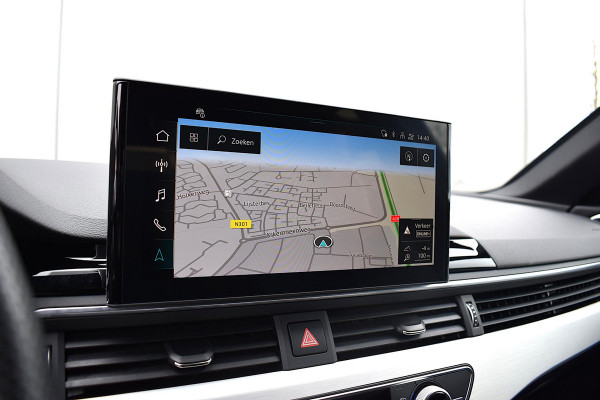 Audi A4 Avant 35 TFSI S edition Competition | 2x S-Line | Matrix | Apple CarPlay | Half Leer
