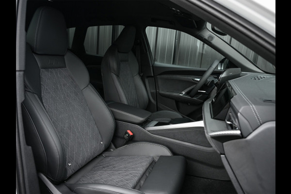 Audi Q5 2.0 TFSI e-hybrid quattro 368pk S edition Competition | S-Seats | B&O Sound | Head-Up | Memory | 360 Camera | Trekhaak | Keyless entree | Adaptive Cruise | Ambiance interieur | MMI bijrijder display|