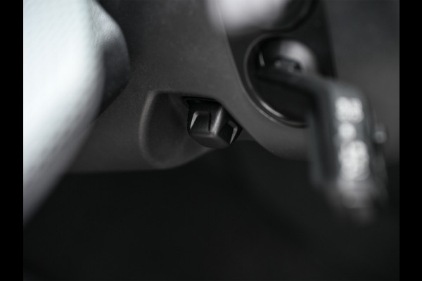 Audi Q5 2.0 TFSI e-hybrid quattro 368pk S edition Competition | S-Seats | B&O Sound | Head-Up | Memory | 360 Camera | Trekhaak | Keyless entree | Adaptive Cruise | Ambiance interieur | MMI bijrijder display|