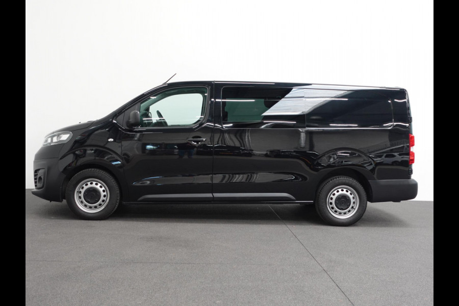 Opel Vivaro 145pk Automaat L3H1 Dubbele cabine Navigatie Camera Trekhaak Apple carplay Parkeersensoren Cruise control