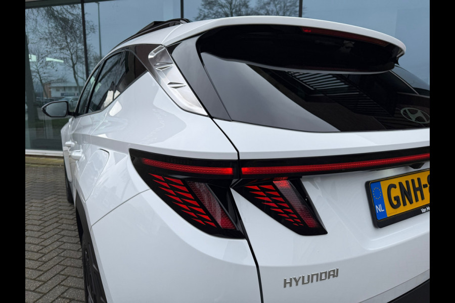 Hyundai Tucson 1.6 T-GDI HEV Premium Sky nw model - Automaat - Pano/schuifdak - Leder - Trekhaak - Org.NL