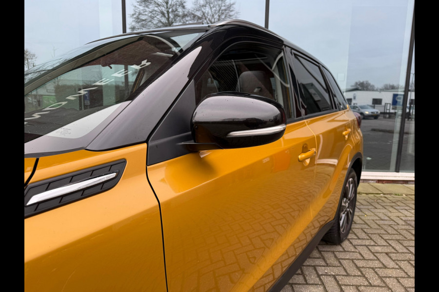 Suzuki Vitara 1.5 Hybrid Style - Automaat - Pano/Schuifdak - Trekhaak - Navi - Org.NL