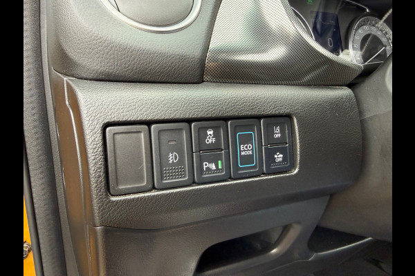 Suzuki Vitara 1.5 Hybrid Style - Automaat - Pano/Schuifdak - Trekhaak - Navi - Org.NL